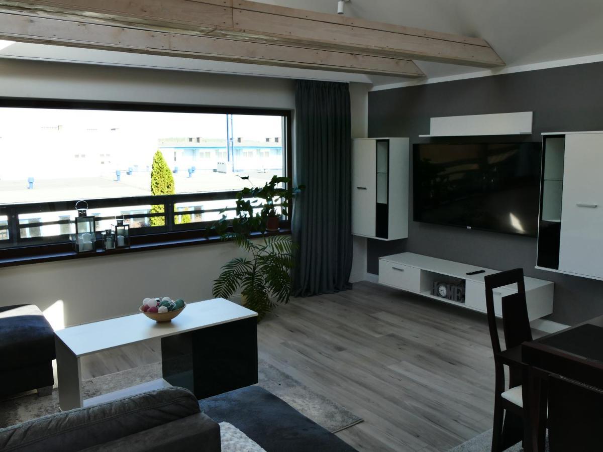 Just Apartment